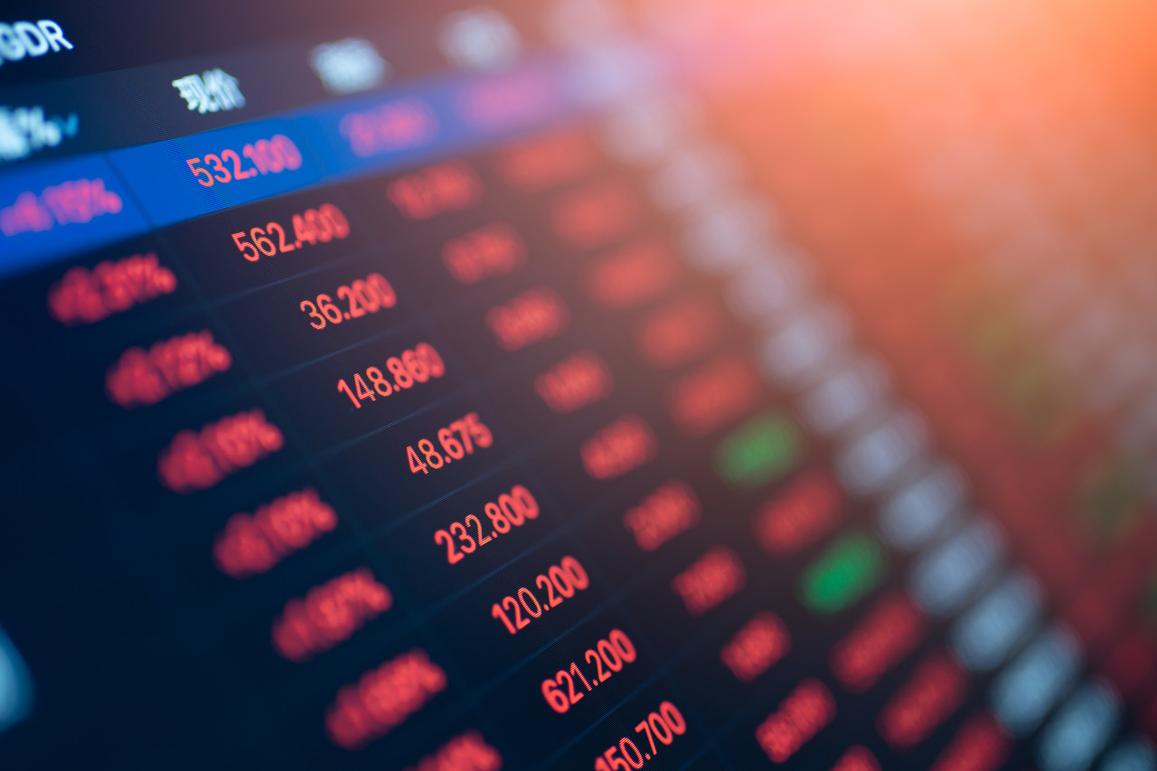 亚太股市遭遇“黑色星期一”！日股暴跌触发熔断，韩国交易所临时停牌_凤凰网财经_凤凰网