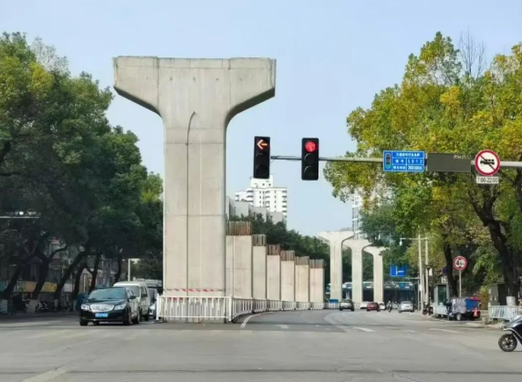郑俊康受审