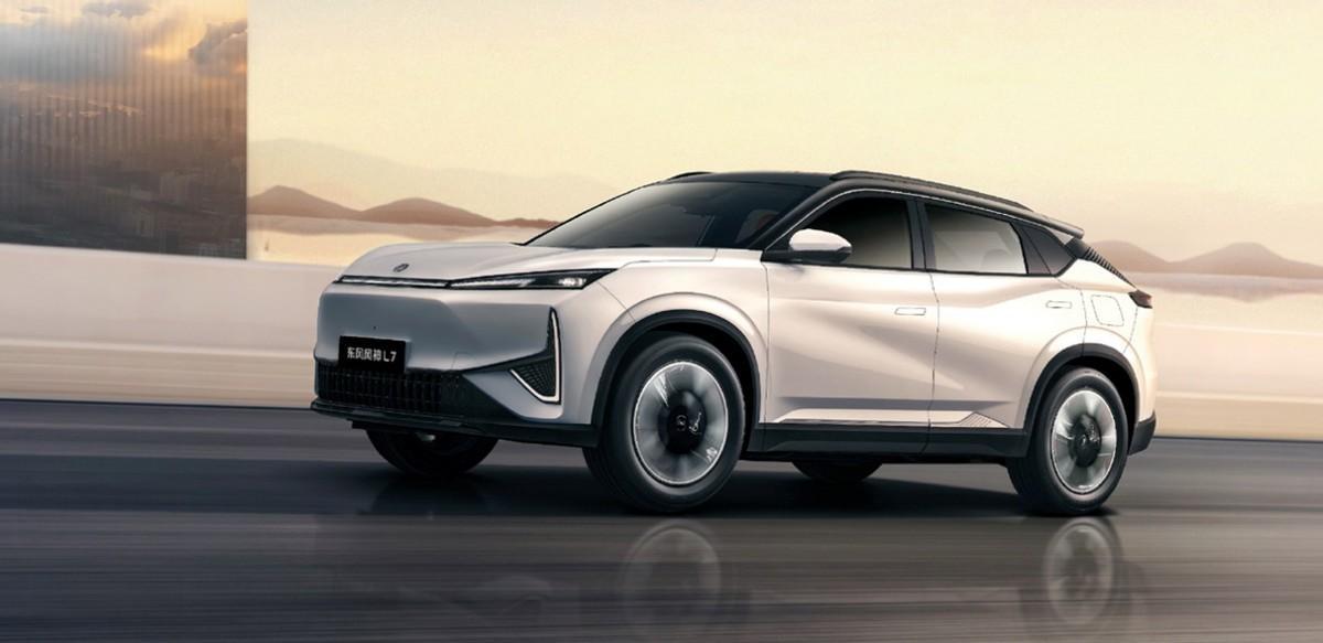 混动家用SUV成为主流 怎么选更实用?东风风神L7对比银河L7