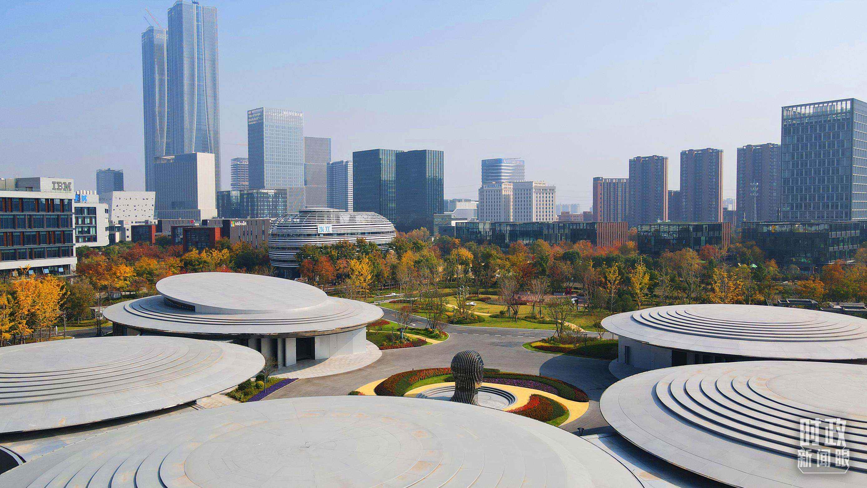 △张江科学城未来公园。(总台央视记者范凯拍摄)