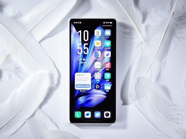 vivo X Fold3全面评测:轻薄全面何以兼得?版本答案来了