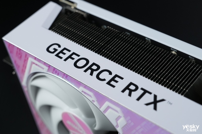 七彩虹 iGame GeForce RTX 4080 SUPER Ultra W OC 评测:无愧SUPER之名
