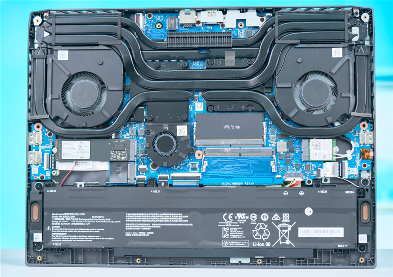 长江存储PC411 1TB空盘与半盘性能对比测试:填入60%数据 读写依旧稳定如初