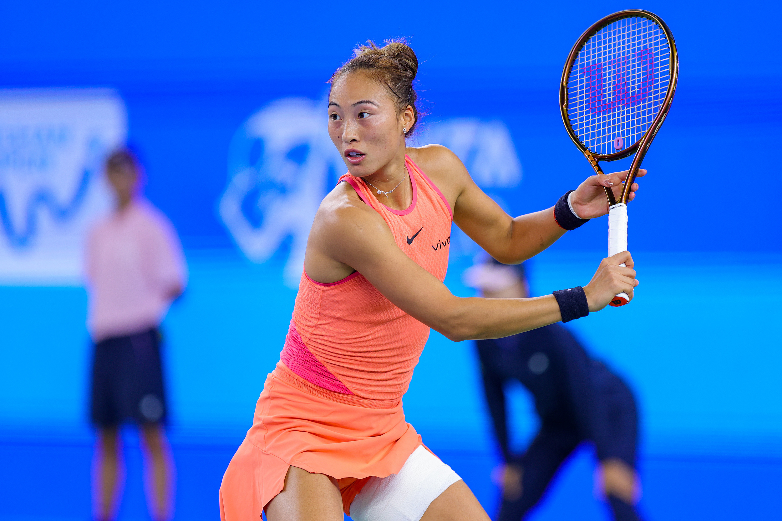 这是郑钦文首次站在WTA1000级别赛事的决赛舞台。