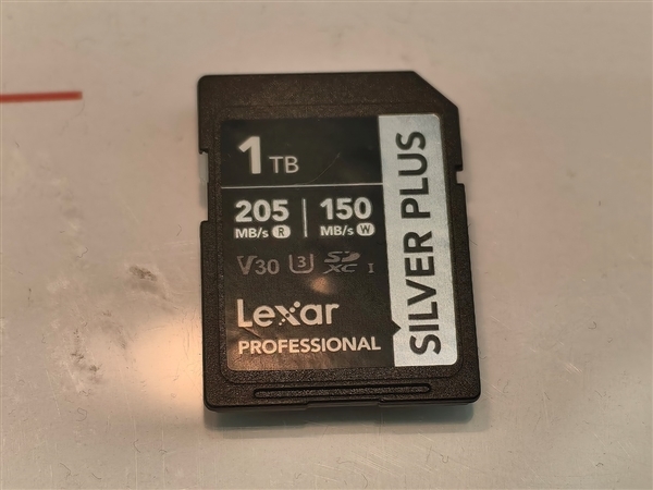 QLC闪存玩出新境界!江波龙全球首发用于eMMC 意义深远