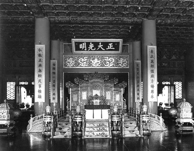 乾清宫内景