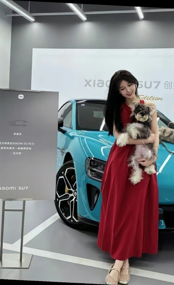 每日车圈新鲜事:新款奔驰S级曝光|小鹏MONA 03实车曝光|思域Si官图发布