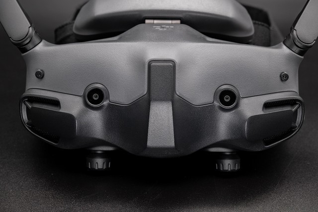 大疆Avata 2评测:新增一键花飞,自带桨保零基础上手的飞行体验无人机