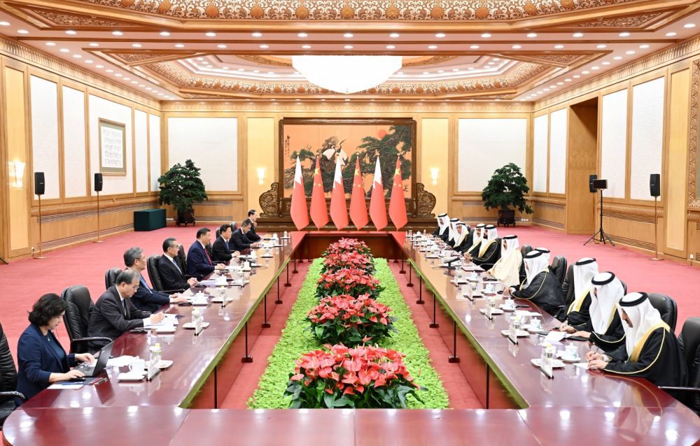 5月31日下午，国家主席习近平在北京人民大会堂同来华国事访问并出席中阿合作论坛第十届部长级会议开幕式的巴林国王哈马德举行会谈。新华社记者 张领 摄