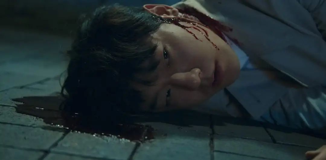 不是…太狠了吧，居然要杀他12次？