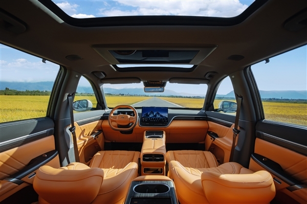 比六座更好卖 东风奕派008五座版开售:订单已破2万台