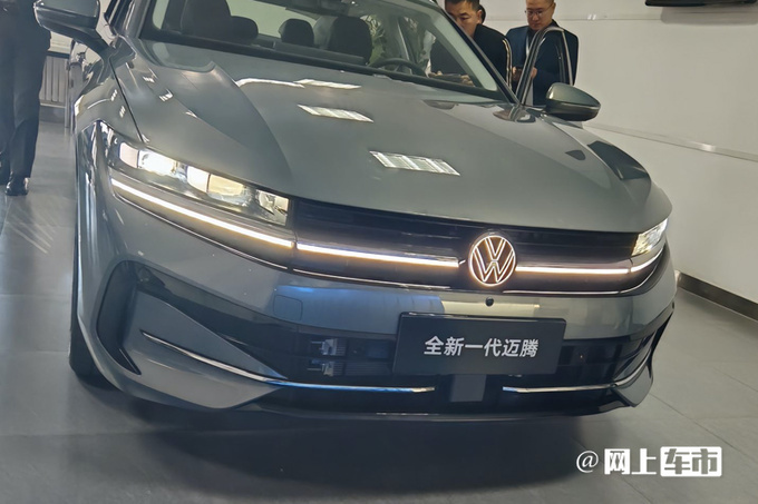 大众内部新迈腾同级最大尺寸预计5月21日上市