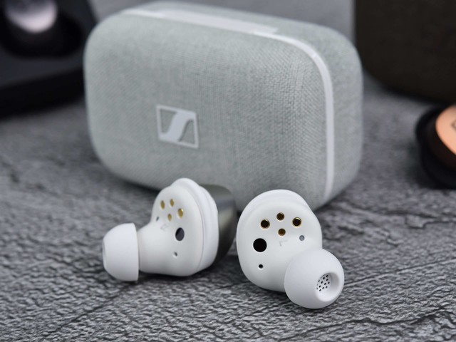 【有料评测】森海塞尔MOMENTUM真无线4代评测:更智能的体验,更HiFi的音质