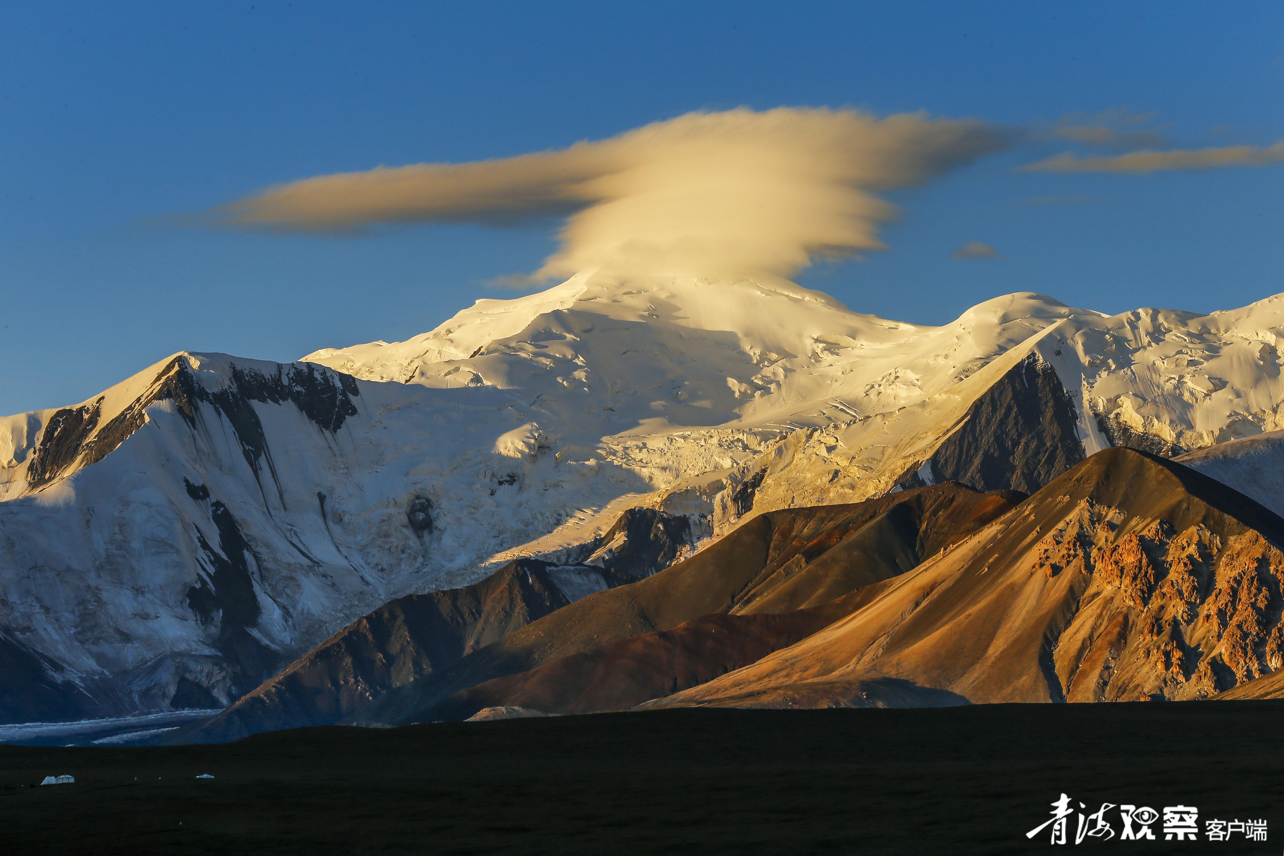 阿尼玛卿雪山。赵金德摄