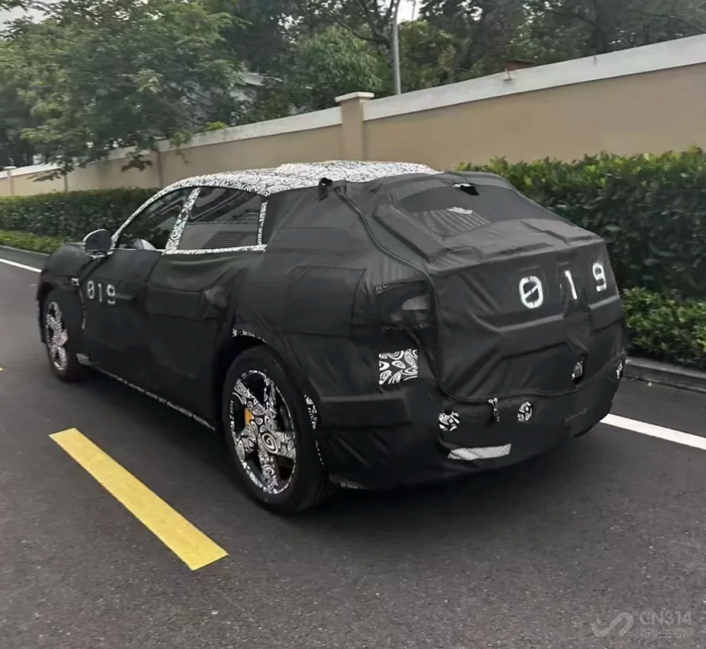 小米新车选择轿跑SUV 又将成为新的爆款?