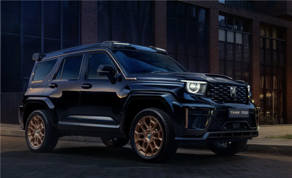 3.0T V6还带插混!坦克700海外版官图发布:起售价超65万元