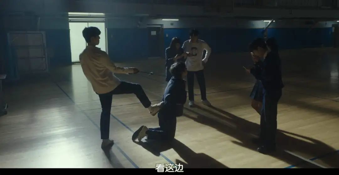 不是…太狠了吧，居然要杀他12次？