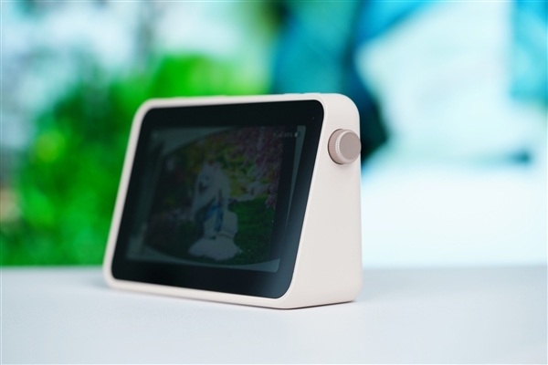 带支架随处可放!小米智能摄像机母婴看护版图赏