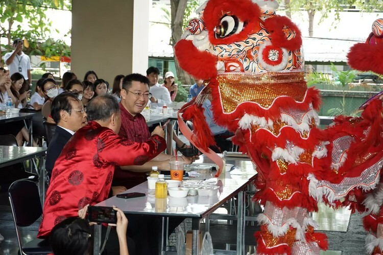 资讯有故事丨泰国孔子学院教师的节日感言 “这就是我在国际中文教育事业上不断前进的动力”