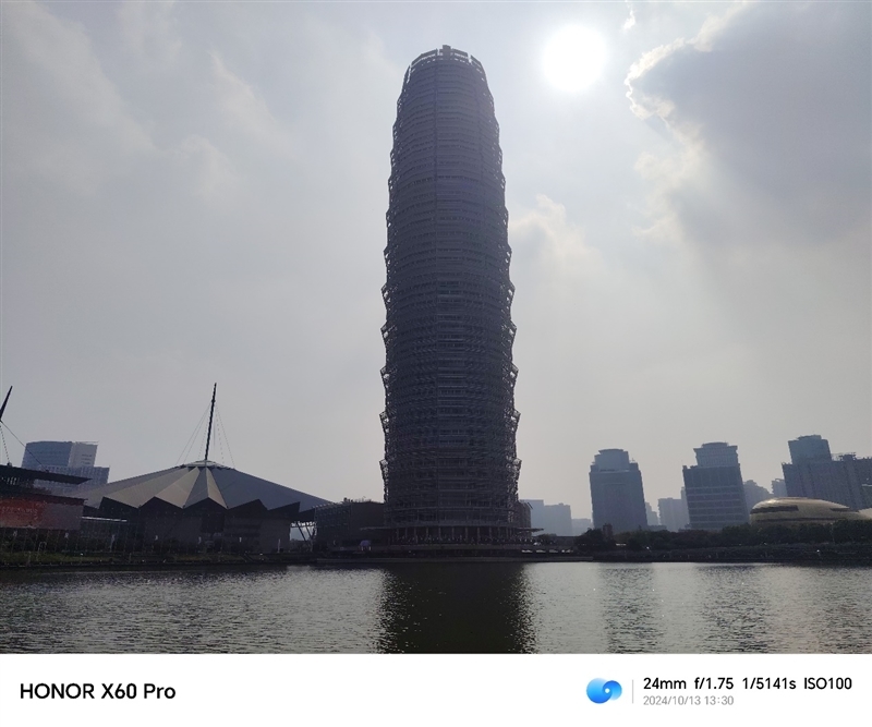 抗摔、长续航、卫星通信 荣耀X60 Pro全面评测:真正让你用得安心的耐用神机