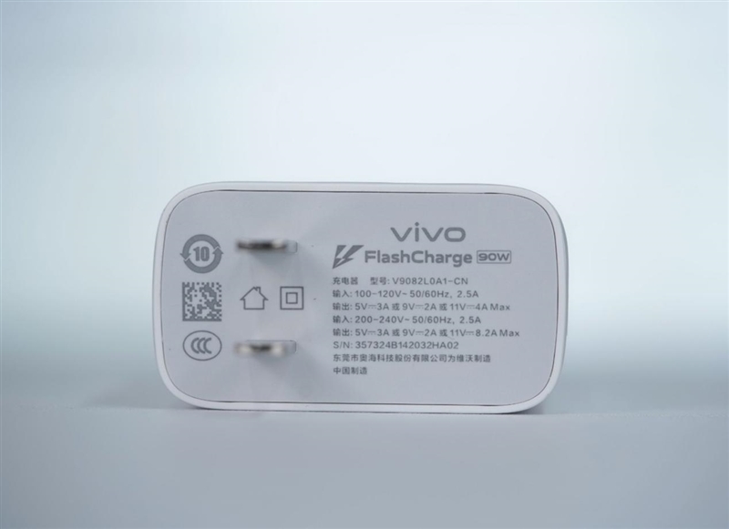 三千档拍照天花板 表现直追旗舰!vivo S20 Pro深度测评:强到陌生