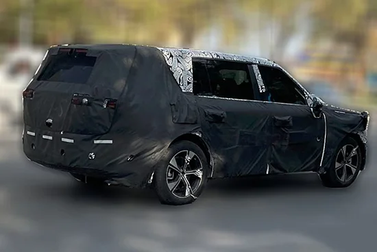 领克全新旗舰SUV谍照