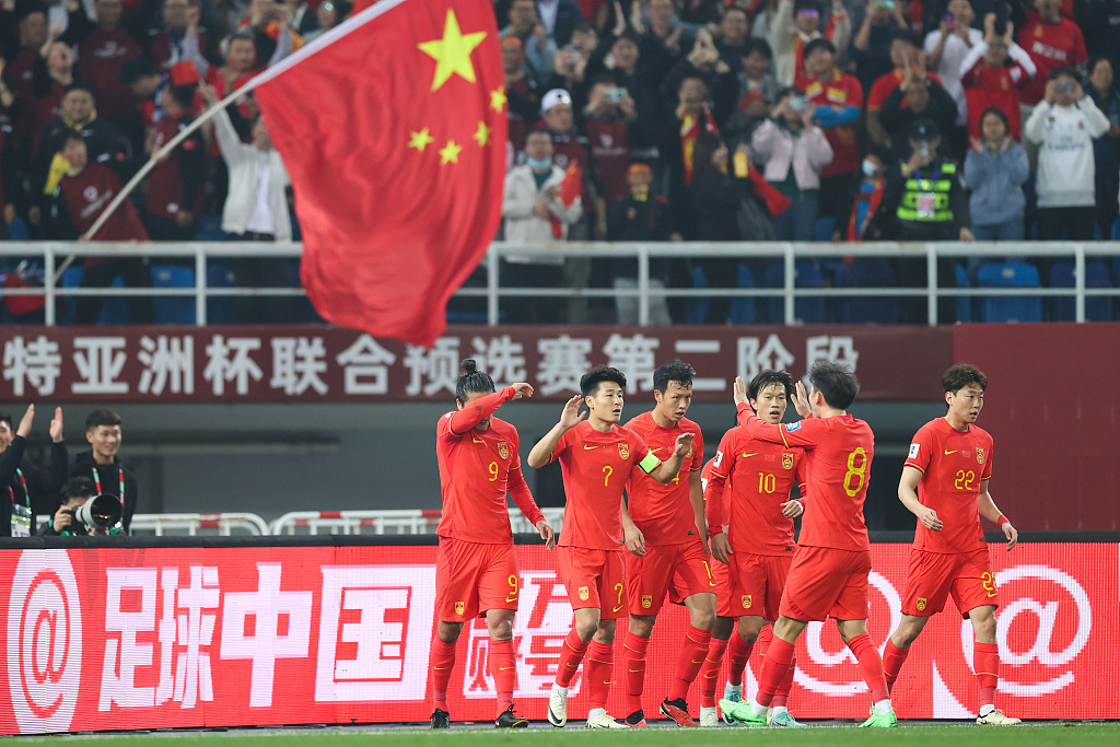 中国队上半场的领先只保持了不到一分钟。