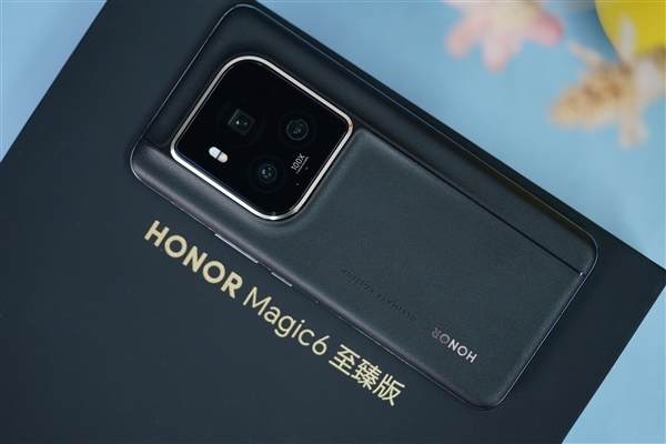 鹰眼相机设计更灵动!荣耀Magic6至臻版图赏
