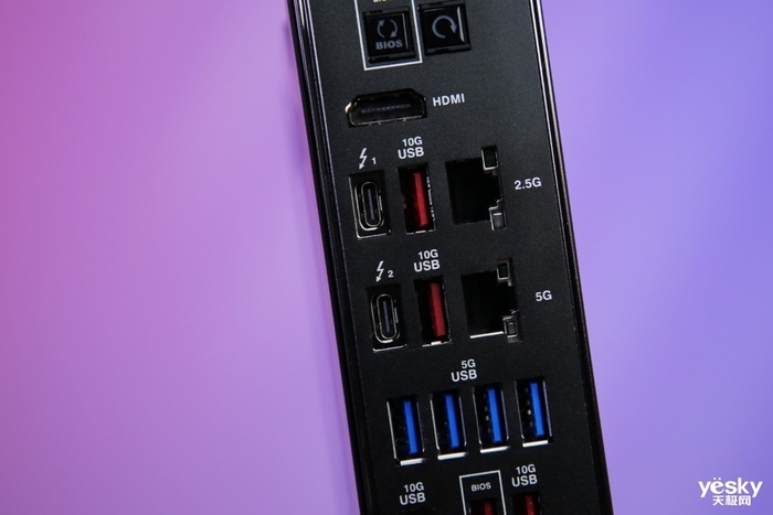 ROG MAXIMUS Z890 HERO主板+龙神3 EXTREME礼盒开箱:顶级配置,信仰拉满