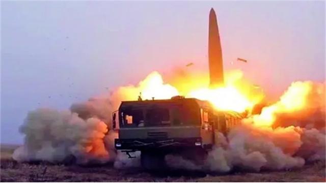 （图解：俄军即便不打库尔斯克，核武器也有可能盯上乌军大后方城市，或者是欧洲腹地）