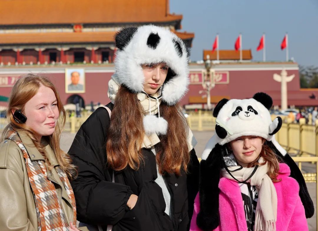 Andrew曾经的客户回到英国后，仍然愿意尝试小面，还进一步分享了他未来的中国旅行计划。（图/受访者供图）