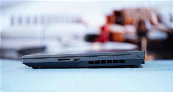 14代酷睿i9+RTX 4060!Redmi G Pro 2024图赏