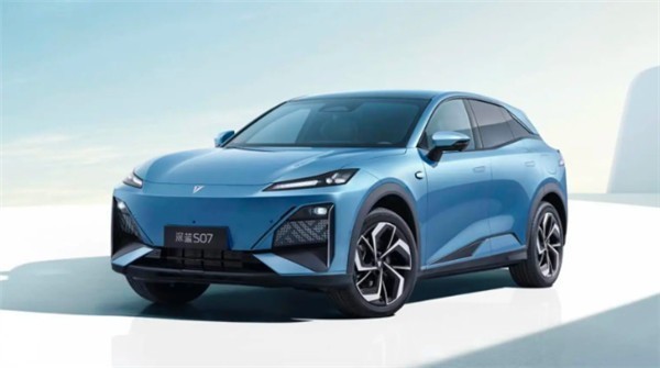 每日车圈新鲜事:特斯拉0息购延长时间|比亚迪海鸥来了|宋 DM-i内饰首发