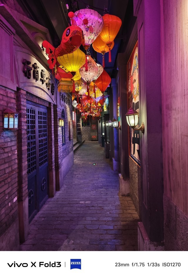 vivo X Fold3全面评测:轻薄全面何以兼得?版本答案来了