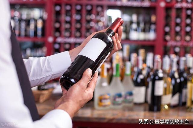 烟酒不沾寿命更短?北大研究:不抽烟、不喝酒可大幅延长国人寿命