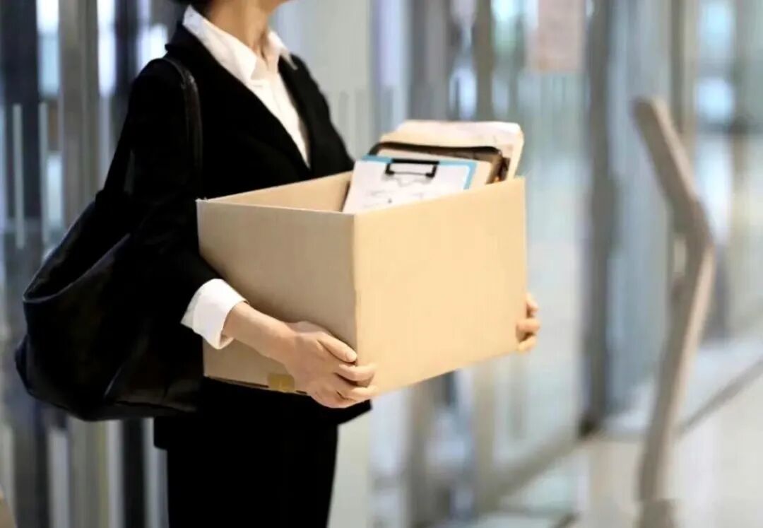 就像电视剧里的场景|图源网络