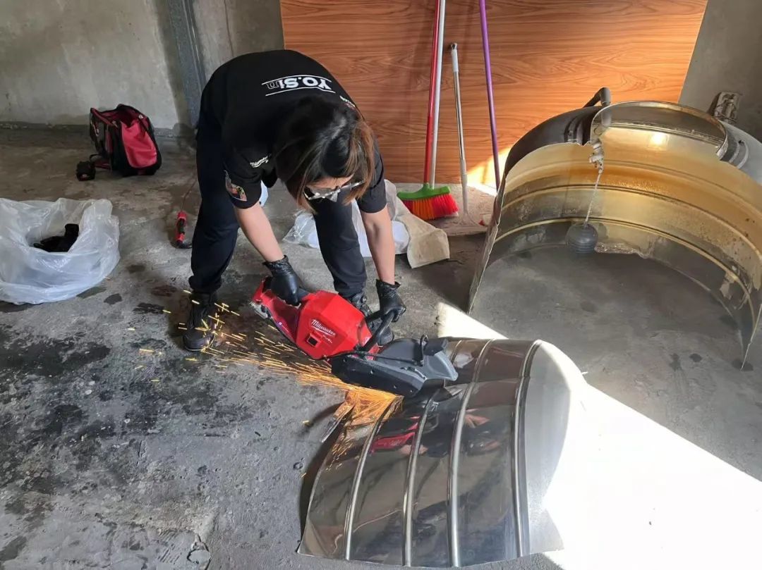 逝者家中大件废弃物需切割后拉运