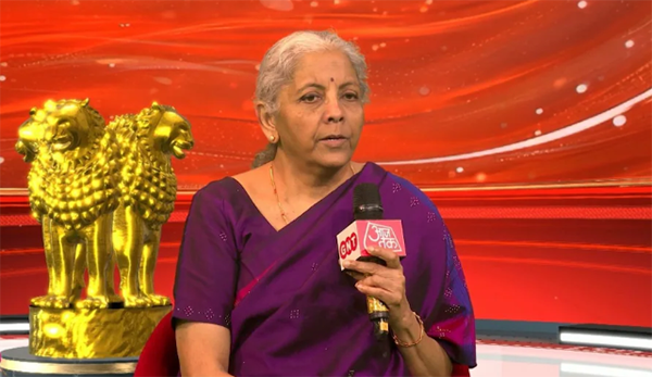 印度财政部长尼尔马拉・西塔拉曼（Nirmala Sitharaman） Network18