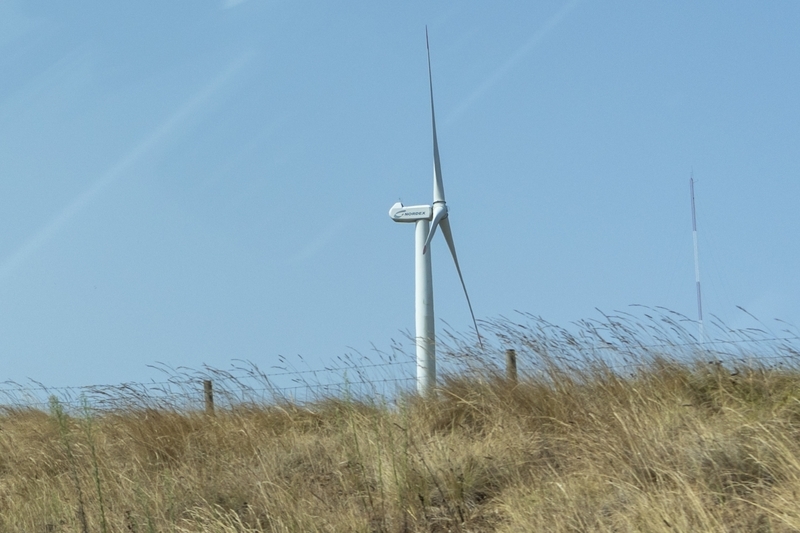 葡萄牙里斯本的风力涡轮机 IC photo