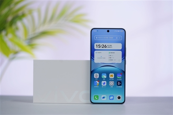 8200mAh双灭霸手机!vivo Y500图赏