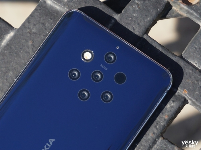 伸缩镜头、5摄像头、可变光圈 聊聊手机影像上的那些“狠活”