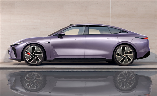 智界R7同款1.5T机 奇瑞星纪元ES增程版预售:16.28万起