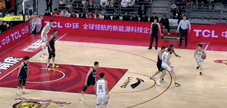 新归化启动!中国男篮也有自己的詹姆斯,这球风太残暴了,不输字母哥