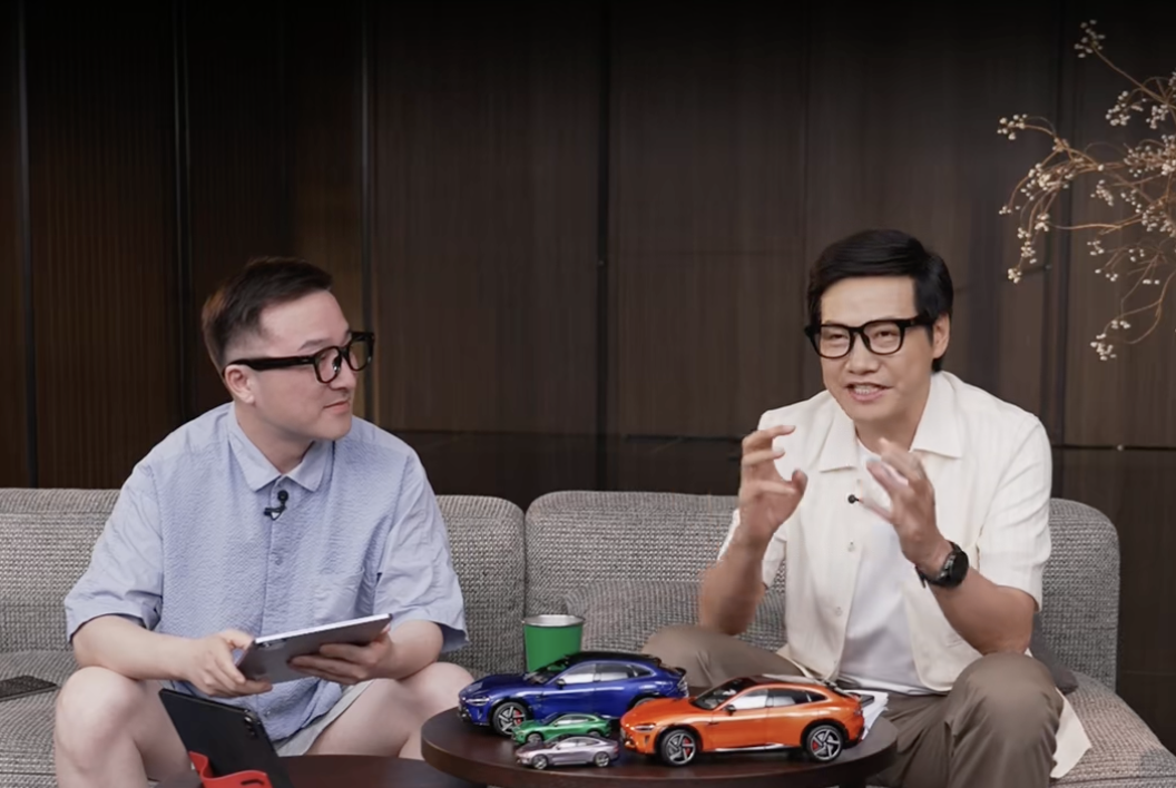 我去配了一副 AI 眼镜,发现近视不配用 AI 眼镜?|附配镜指南