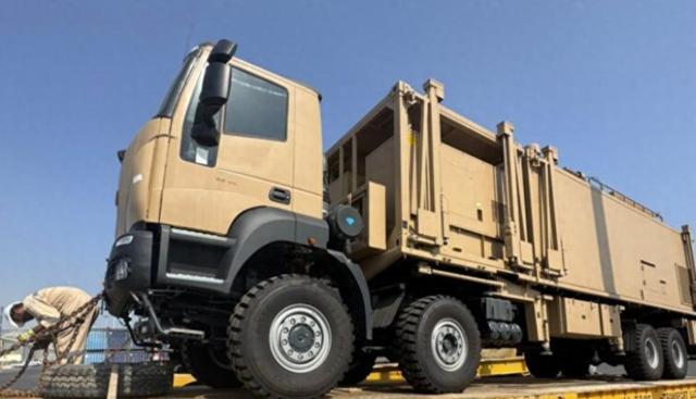 (阿曼港口意外发现,中国出口的“天盾”激光武器系统)