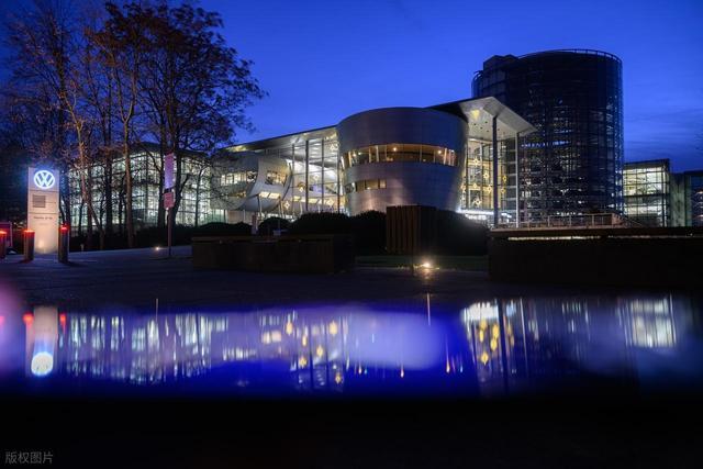 撑不住了!欧洲最大车企,本土工厂关闭,前所未有!