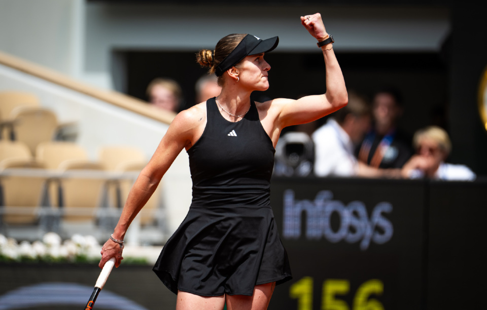 法网八强决出四席!郑钦文将战萨巴,斯瓦泰克25连胜势头正盛