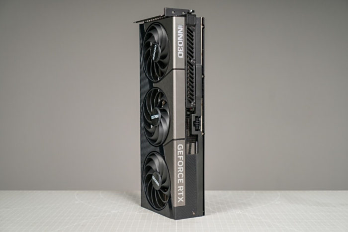 真的为游戏玩家而生 INNO3D映众GeForce RTX 5090 D v2曜夜X3评测