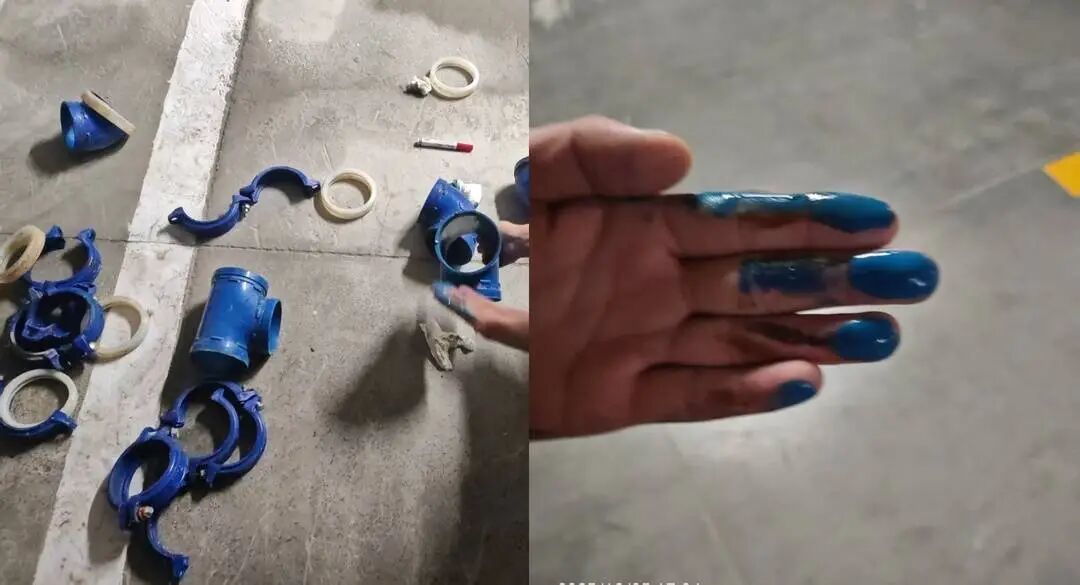 12月5日,小区业主发现更换管道时,管道上有蓝色油漆。