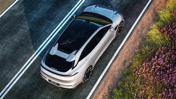 年轻人第一台纯电猎装 极氪007GT更多官图发布:或售20万